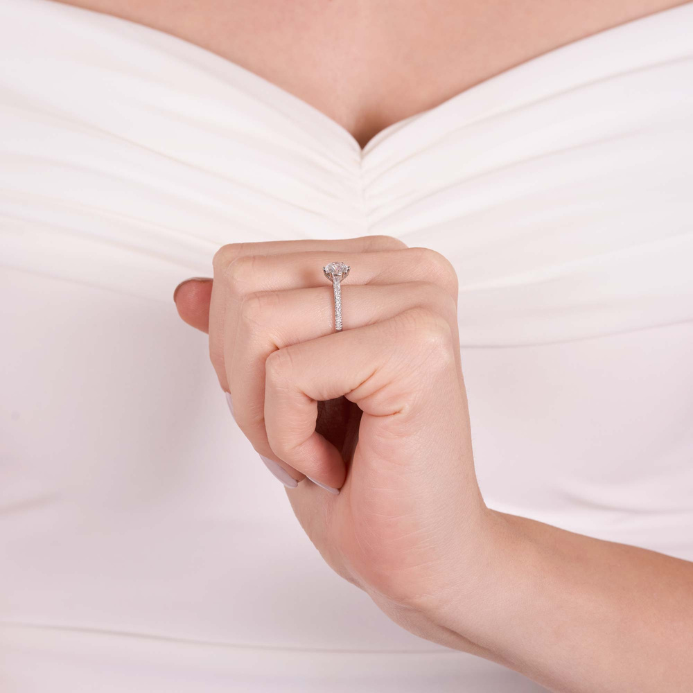 1.16 ct D - VS Pırlanta Yan Taşlı Altı Tırnak Tektaş Yüzük | GIA