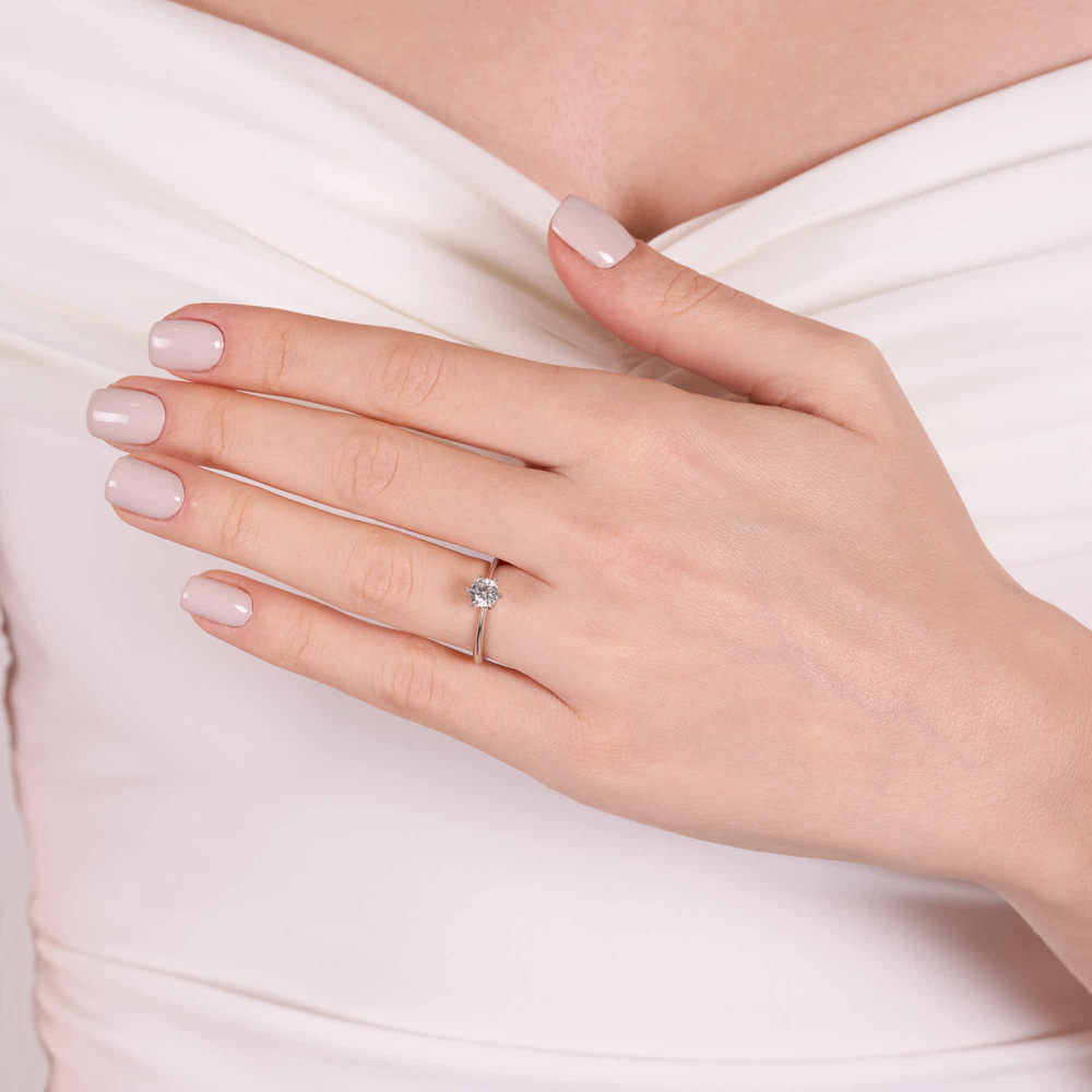 0.50 Karat Pırlanta Altı Tırnak Tektaş Yüzük | E Renk | HRD