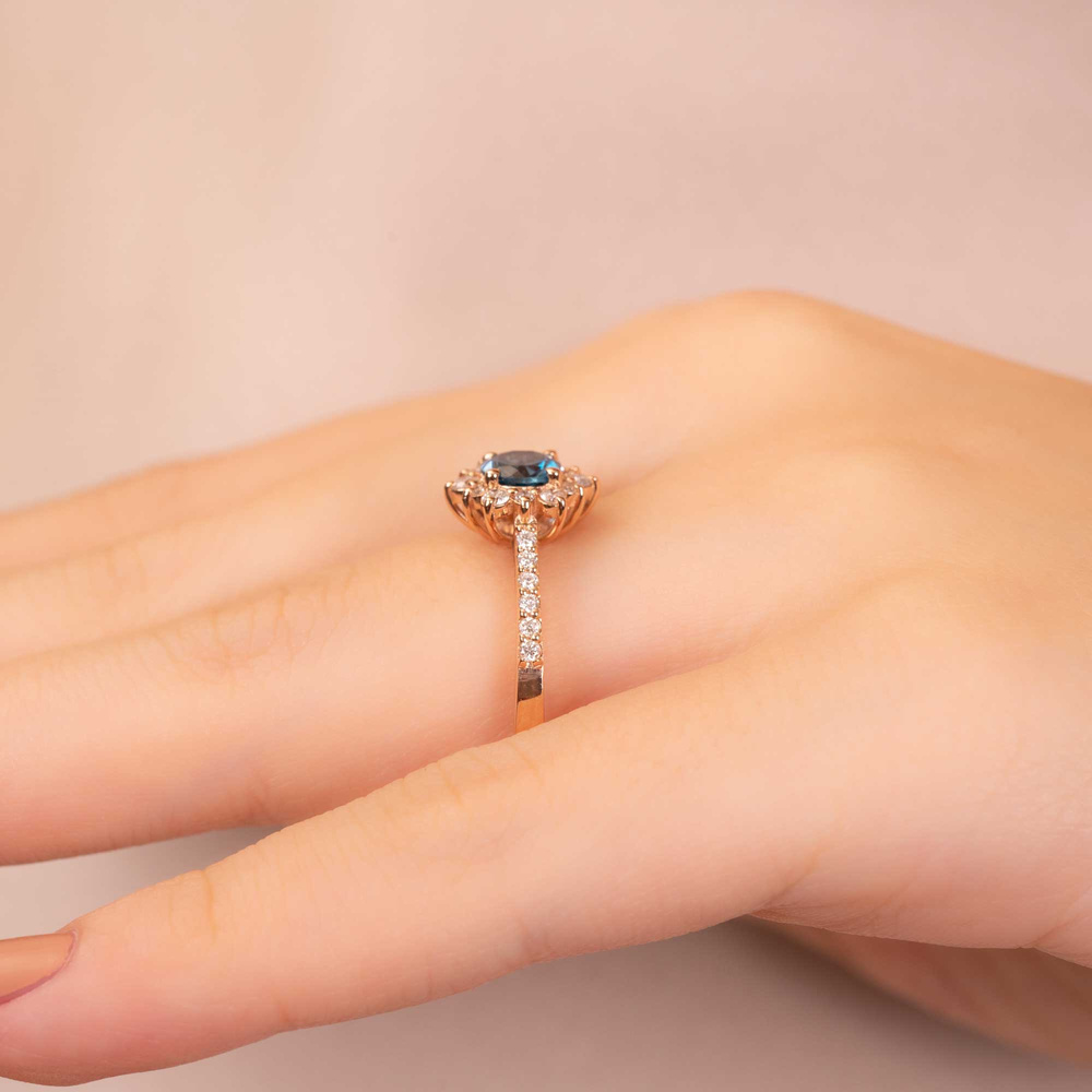 London Blue Topaz ve Pırlanta Vintage Yüzük