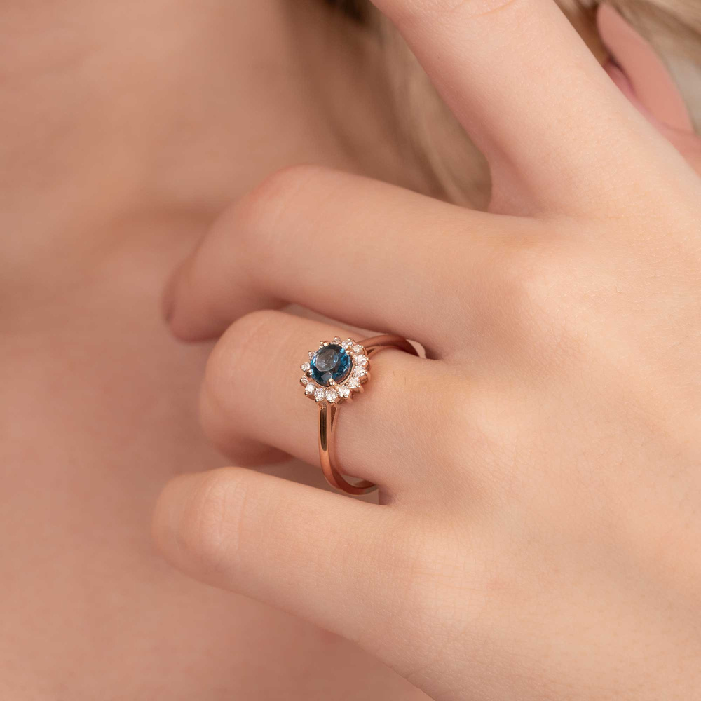 Yuvarlak Kesim London Blue Topaz ve Pırlanta Vintage Yüzük
