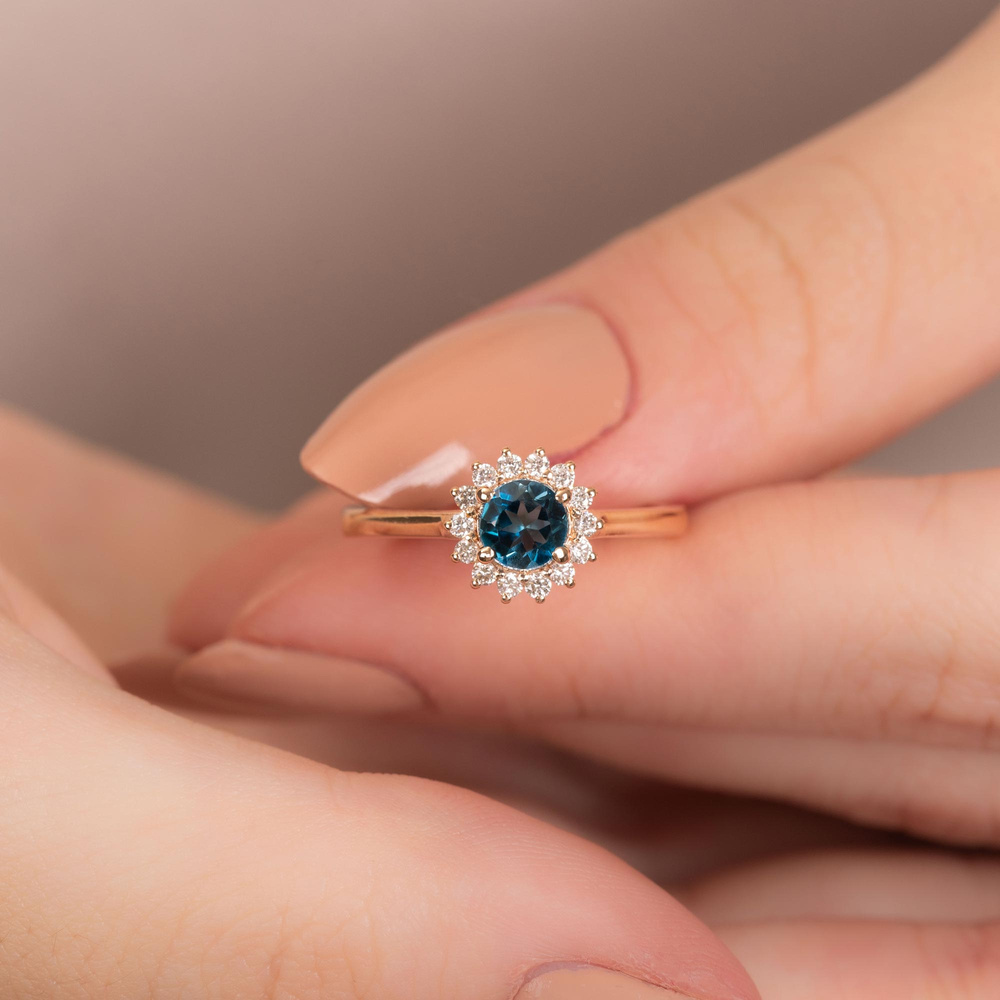 Yuvarlak Kesim London Blue Topaz ve Pırlanta Vintage Yüzük