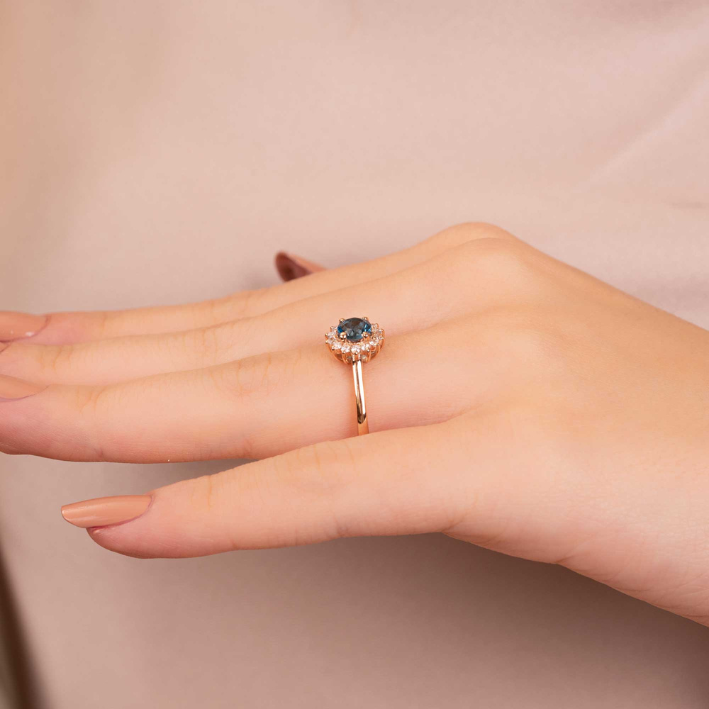 Yuvarlak Kesim London Blue Topaz ve Pırlanta Vintage Yüzük