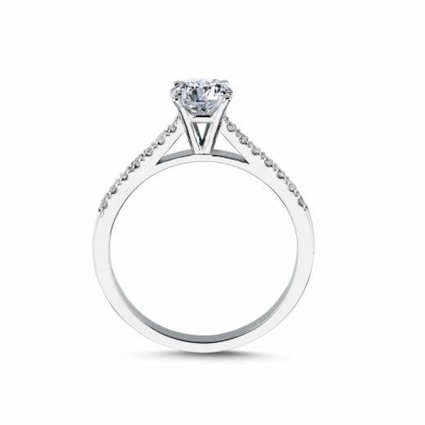 0.86 ct Pırlanta Yan Taşlı İnce Tırnak Tektaş Yüzük | D Renk HRD hover
