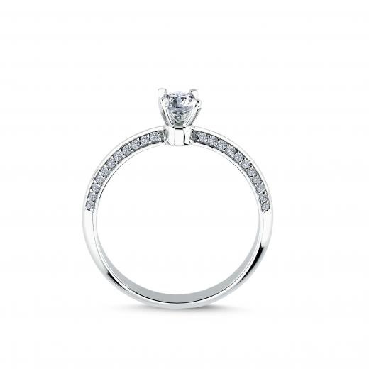 0.56 ct Oval Pırlanta Yan Taşlı Zarif Tektaş Yüzük | F Renk | HRD hover
